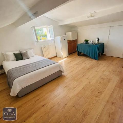 Appartement à louer 1 pièce 14m² Fos-sur-Mer (13270)