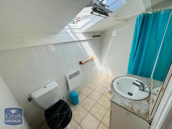 Appartement à louer 1 pièce 14m² Fos-sur-Mer (13270)