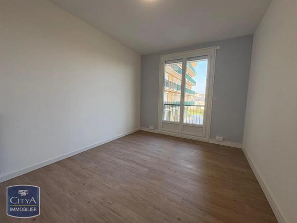 Appartement à louer 3 pièces 77.85m²