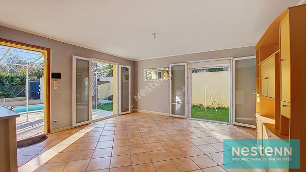 Maison Istres, plain-pied, type 5, 4 chambres, jardin, piscine, garage, proche centre ville