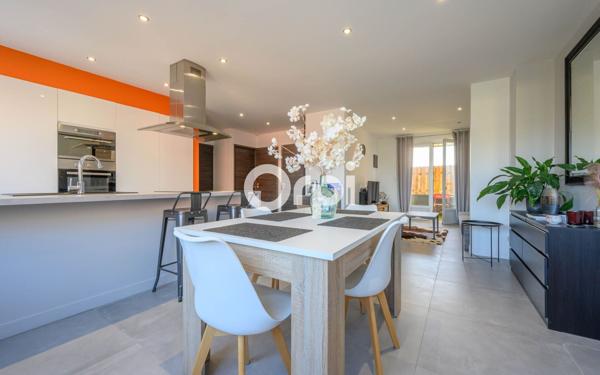 Appartement à vendre    3 pièces • 64 m2 Hazebrouck