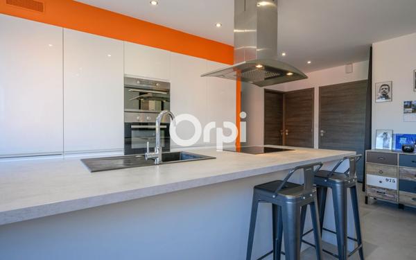 Appartement à vendre    3 pièces • 64 m2 Hazebrouck