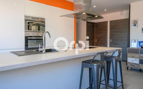 Appartement à vendre    3 pièces • 64 m2 Hazebrouck