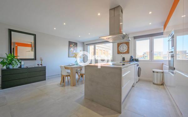 Appartement à vendre    3 pièces • 64 m2 Hazebrouck