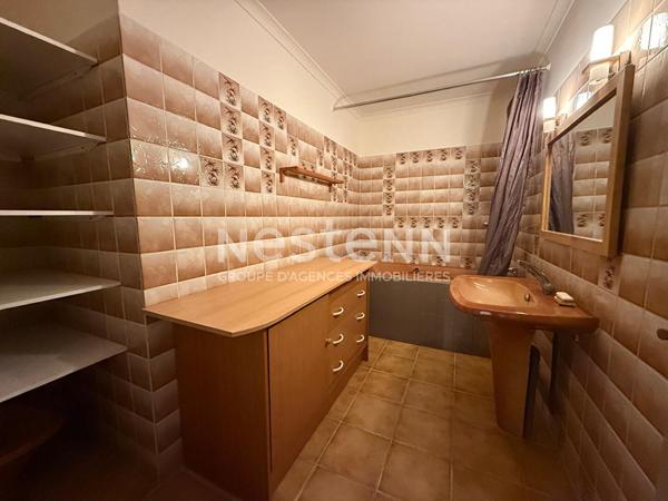 Maison 130m² + 130m² de local Septemes Les Vallons 4 pièces - 3 chambres - jardin - centre ville -