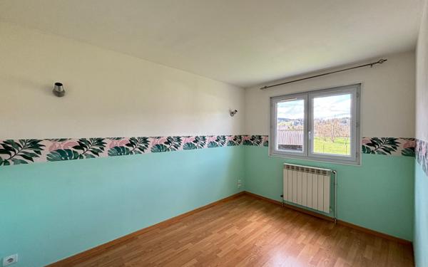 Appartement à vendre    4 pièces • 61,49 m2 Les Échelles