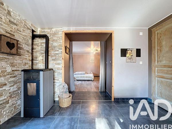 Maison à vendre 8 pièces 187 m² Fillinges