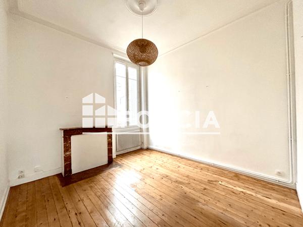 Location Appartement 4 pièces 77.73 m² - 10 COURS JOURNU AUBER Bordeaux 33000