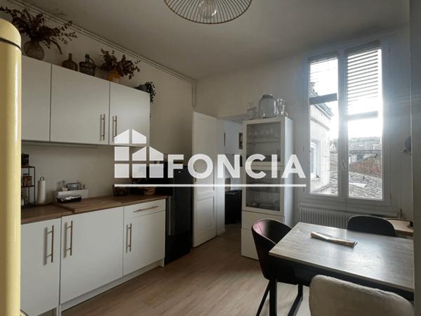 Location Appartement 4 pièces 77.73 m² - 10 COURS JOURNU AUBER Bordeaux 33000