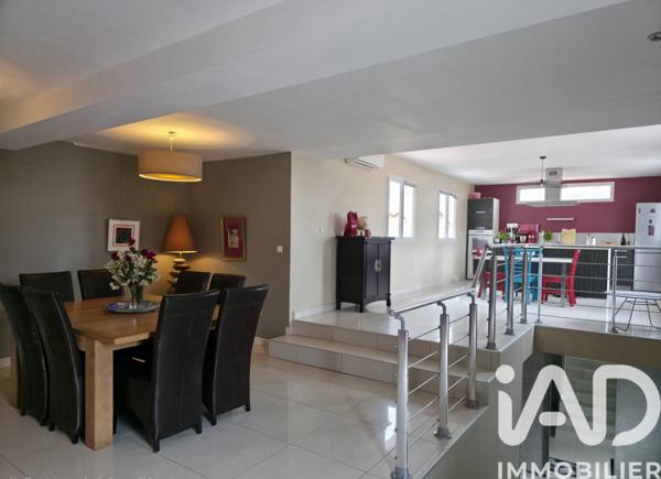 Maison à vendre 6 pièces 202 m² Elne