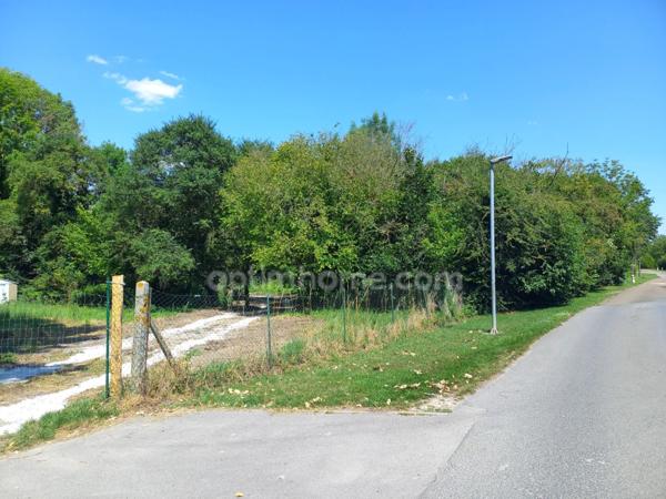 Terrain à vendre de 4 106,00 m² LIESSE NOTRE DAME (02)