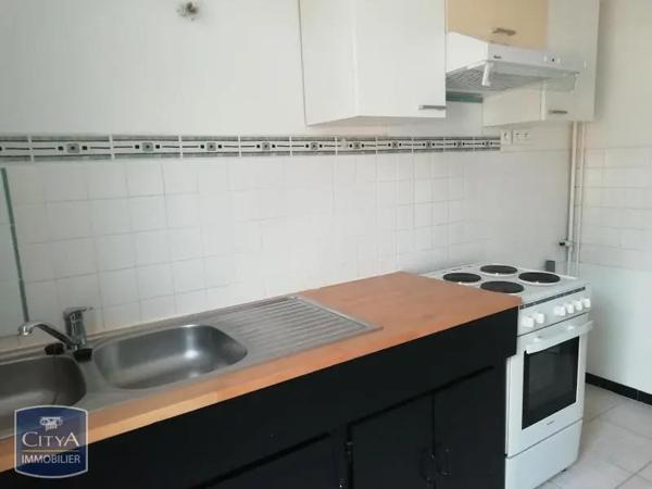 Appartement à louer 2 pièces 55.59m² Le Mans (72000)