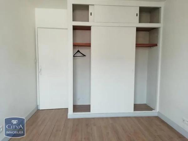 Appartement à louer 2 pièces 55.59m² Le Mans (72000)