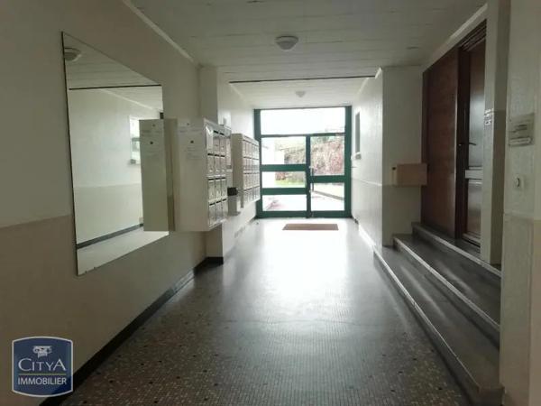 Appartement à louer 2 pièces 55.59m² Le Mans (72000)