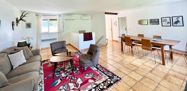 Charmante villa rénovée de 97 m² avec aperçu mer