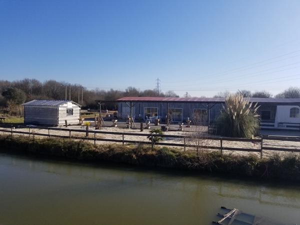 Entrepôt / Local industriel à LOUER