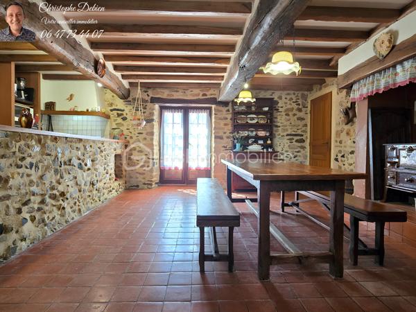 Maison longere de 200 m²