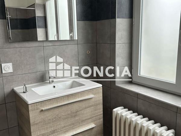 Location Maison 4 pièces 98 m² - 15 RUE TEILHARD DE CHARDIN Quimper 29000