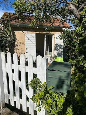 Appartement à louer  1 pièce •  Ollioules