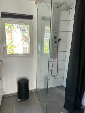 Appartement à louer  1 pièce •  Ollioules