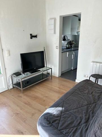 Appartement à louer  1 pièce •  Ollioules