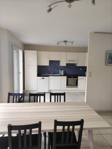 MORGAT MAISON MEUBLEE