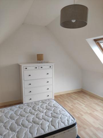 MORGAT MAISON MEUBLEE