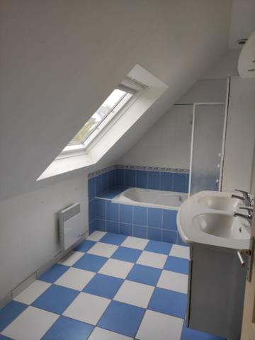 MORGAT MAISON MEUBLEE