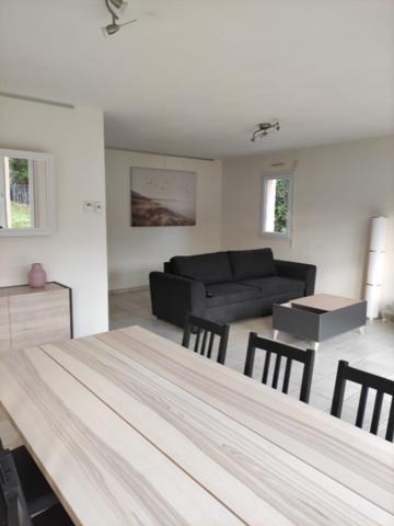 MORGAT MAISON MEUBLEE