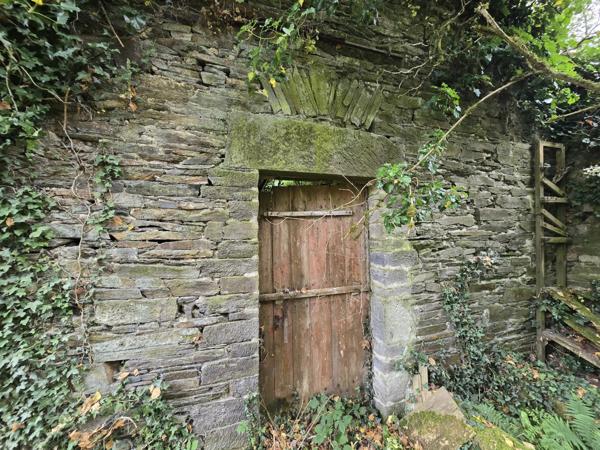 Immobilier Rostrenen (22110) – Maison de village 87m2 – 165 500 €