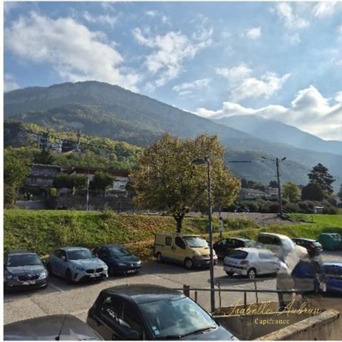 Fonds de commerce TABAC PRESSE FDJ – EMPLACEMENT STRATÉGIQUE – RENTABILITÉ STABLE – POTENTIEL DE CROISSANCE Secteur VOREPPE (38)