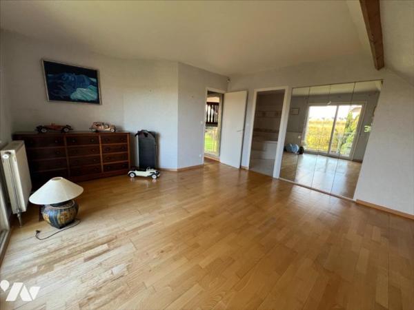 MAISON D'ARCHITECTE 5 PIECES 180m²