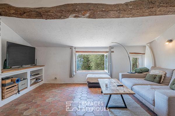 Maison de village en duplex avec vue mer à Magagnosc
