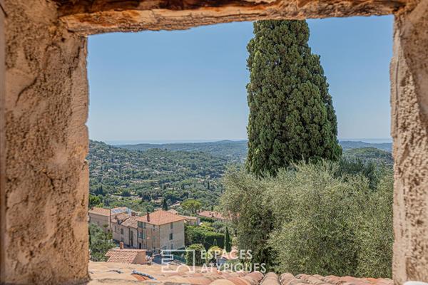 Maison de village en duplex avec vue mer à Magagnosc