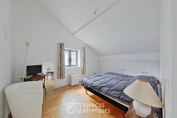 Esprit factory et volumes spectaculaires pour ce loft avec jardin privatif