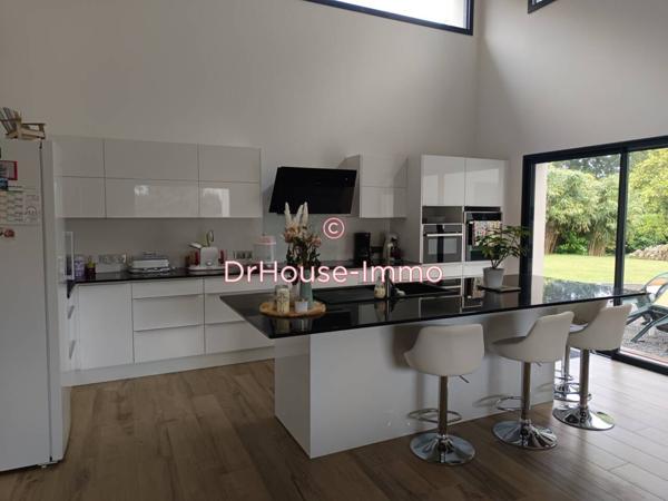 Maison à vendre 6 pièces de 249 m²