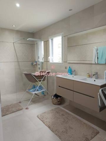 Maison à vendre 6 pièces de 249 m²