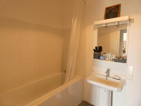 Appartement T3 au 2° étage