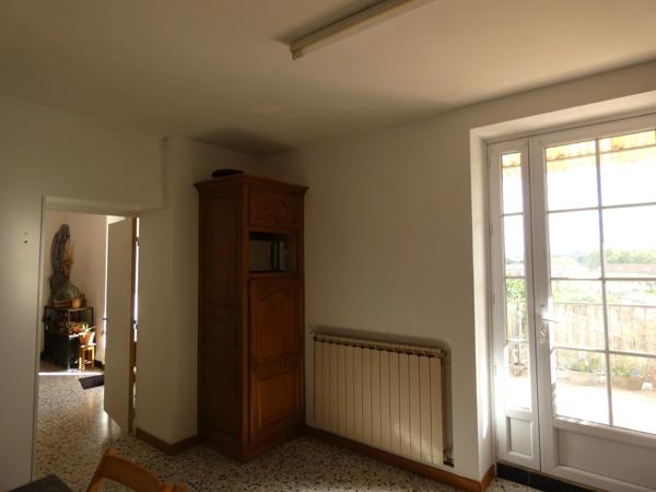 Appartement T3 au 2° étage