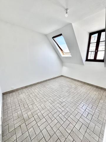 Immeuble centre-ville de CHATEAU-GONTIER