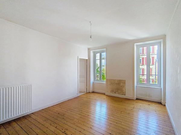 Appartement T3 de caractère - Centre-ville