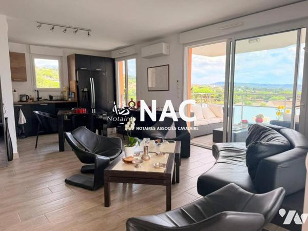 Beau T3 de 67m² avec Garage PMR et parking en sous-sol à Cavalaire sur Mer