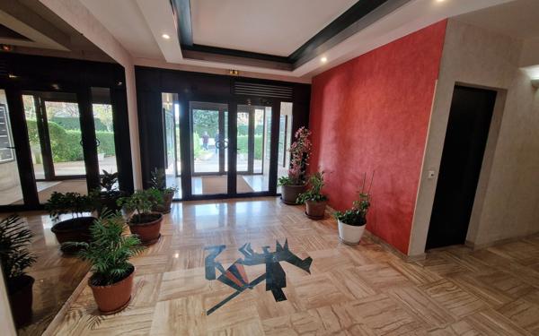 Appartement à vendre    3 pièces • 57,98 m2 Biarritz