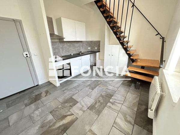 Location Appartement 2 pièces 45.05 m² - 11 TRAVERSE DE POMEGUES Marseille 13008