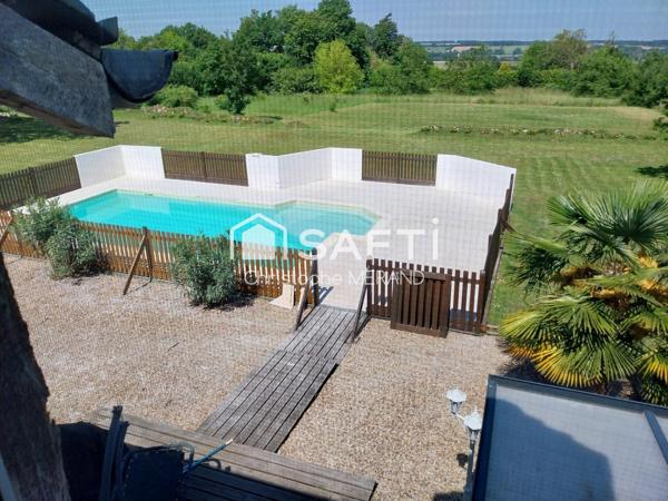 Très belle propriété à DANGE SAINT ROMAIN