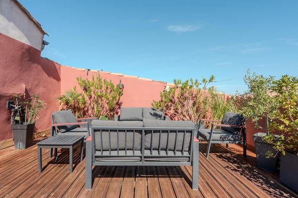 Lumière, terrasse et vue panoramique au coeur de L’Isle-sur-la-Sorgue