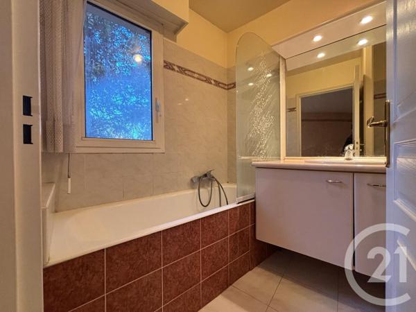 Appartement F3 à vendre  3 pièces - 85,56 m2 LE CANNET - 06