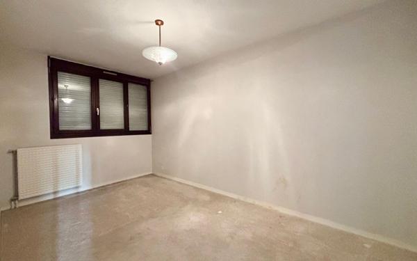 Appartement à vendre    4 pièces • 86,17 m2 Lyon 3
