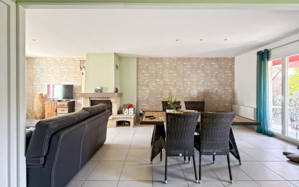 Maison à vendre    4 pièces • 87 m2 Coulounieix-Chamiers