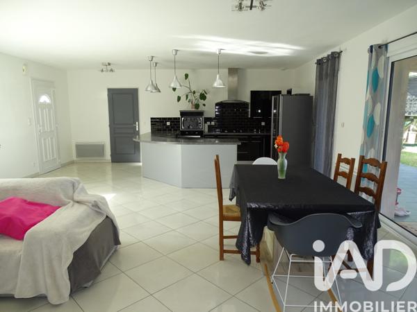 Maison à vendre 4 pièces 105 m² Cambes